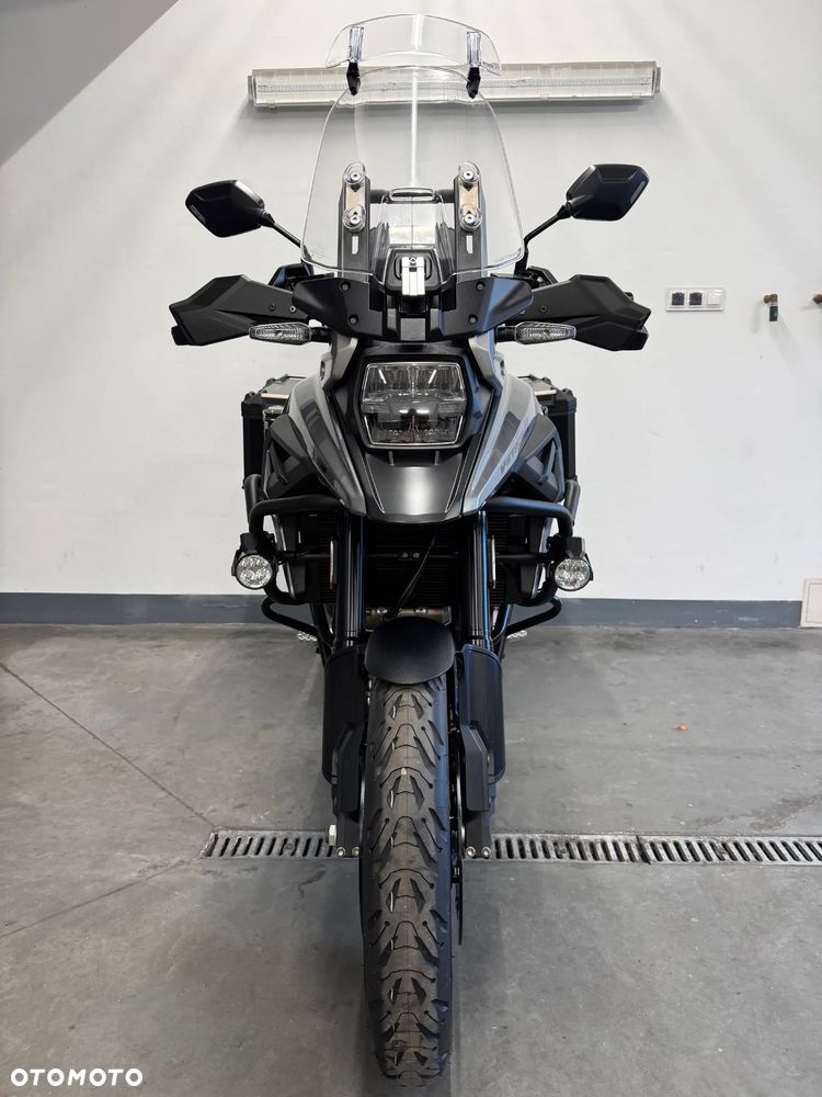 Suzuki V-STROM - 40