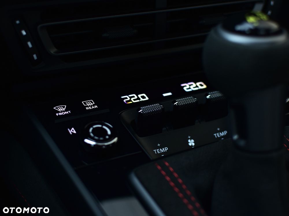Porsche 911 GT3 PDK - 24