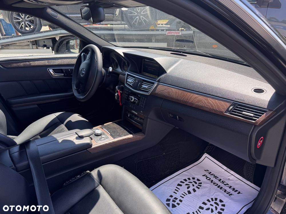 Mercedes-Benz Klasa E 250 CDI DPF BlueEFFICIENCY Automatik Avantgarde - 15