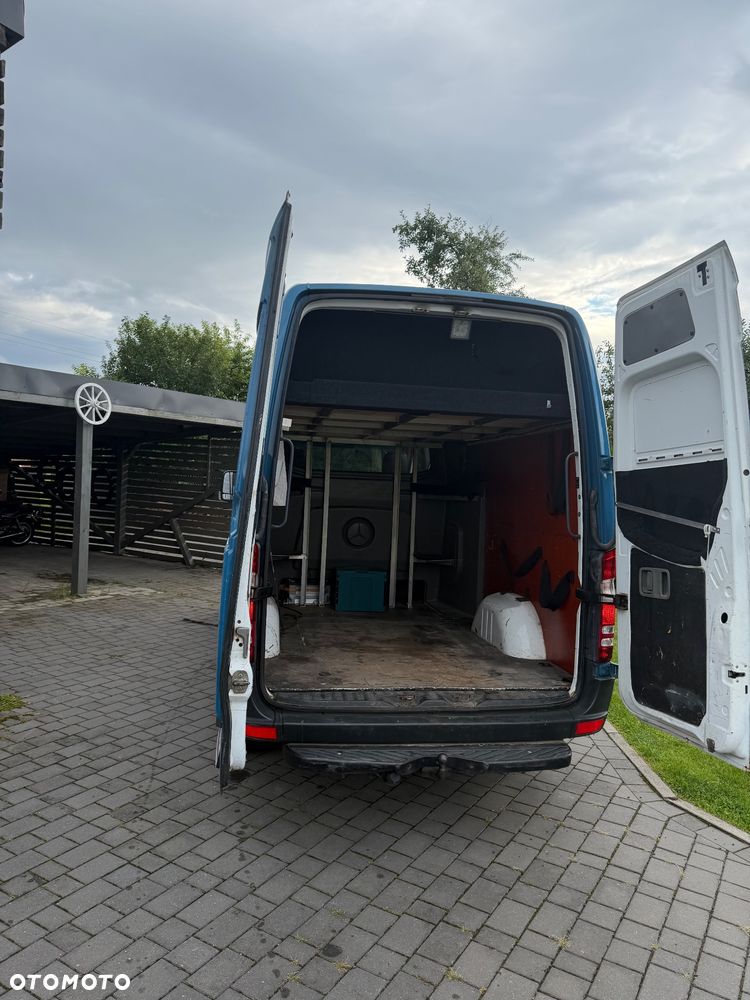 Mercedes-Benz Sprinter - 7