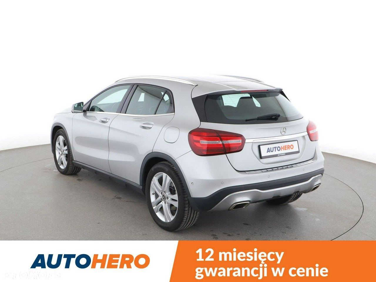 Mercedes-Benz GLA 200 Urban - 4