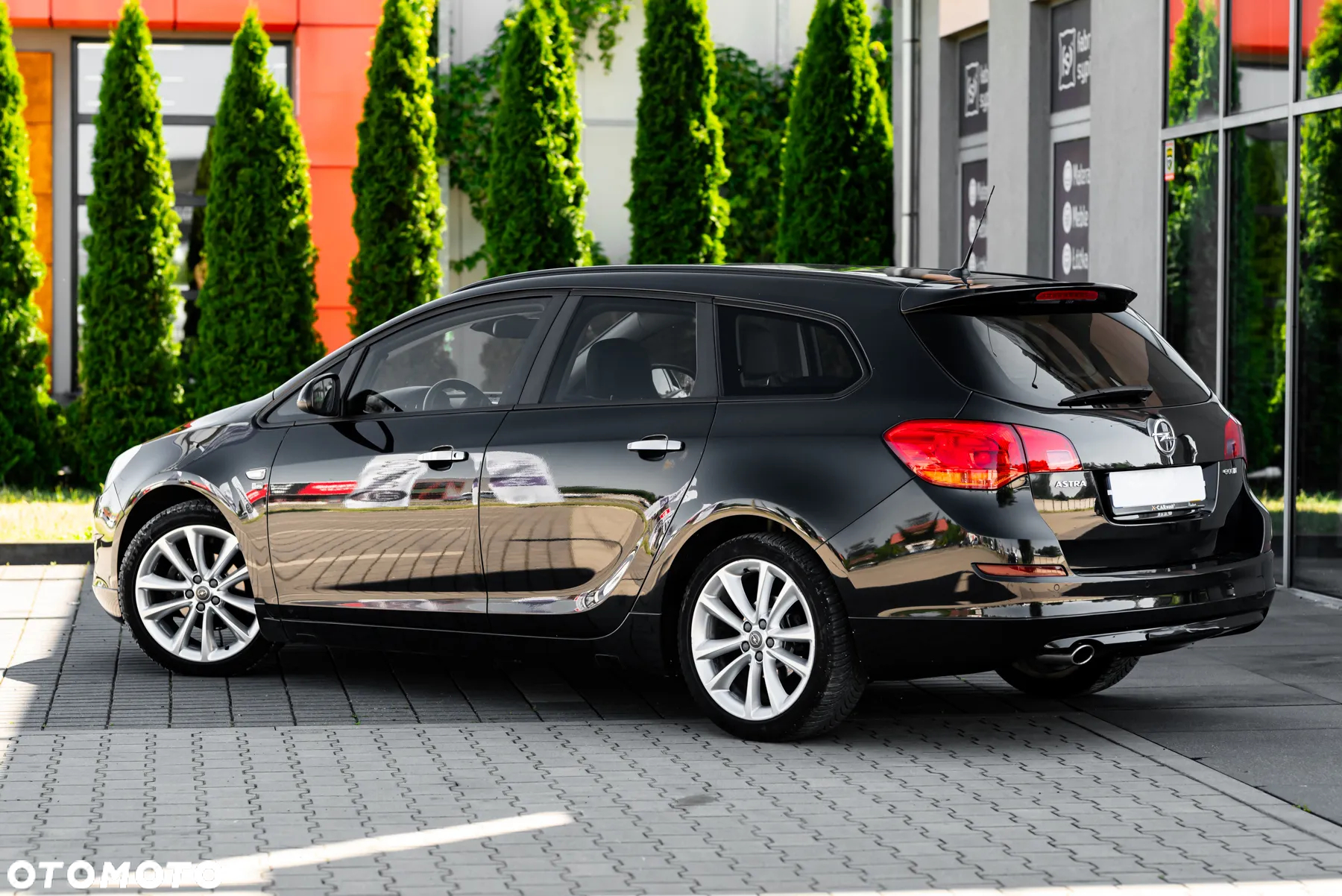 Opel Astra 1.4 Turbo Cosmo - 4