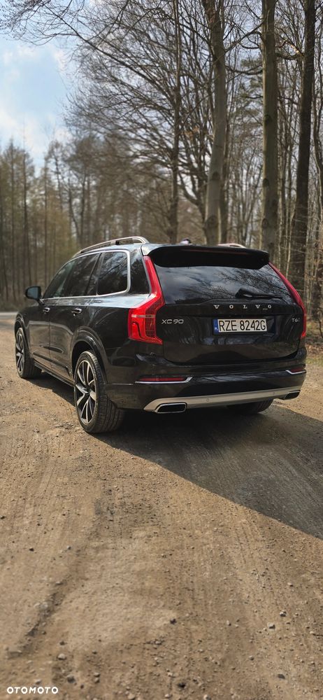 Volvo XC 90 T6 AWD Geartronic Momentum - 2