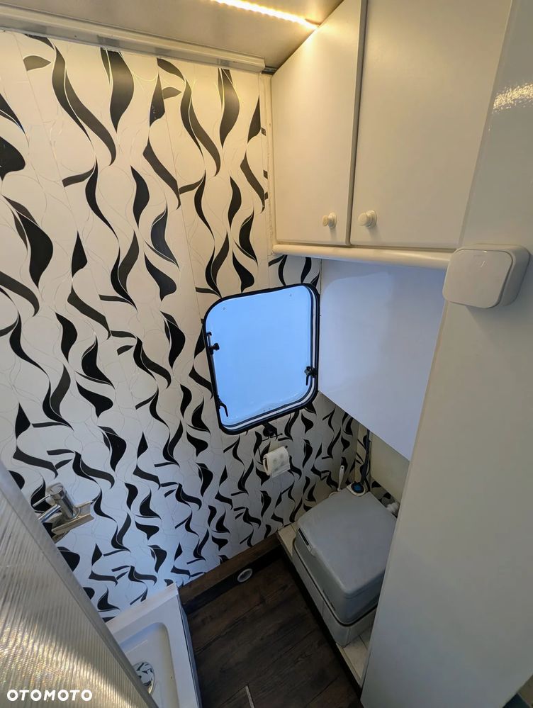 Mercedes-Benz VARIO 512D - 20