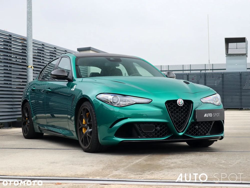 Alfa Romeo Giulia 2.9 Bi Turbo V6 Quadrifoglio - 9
