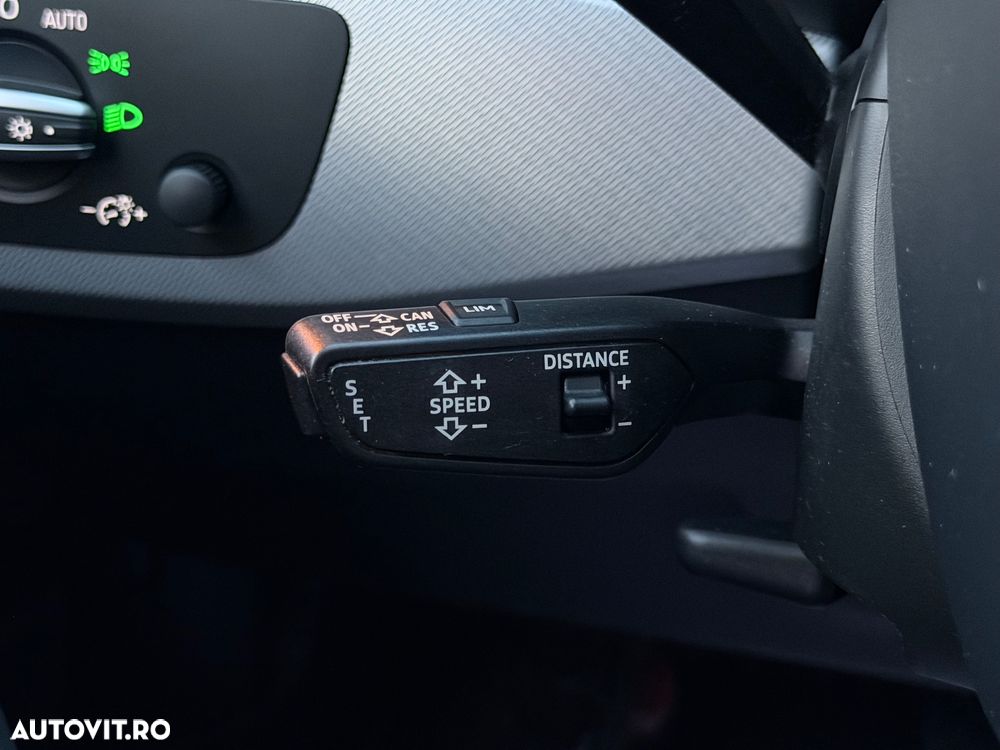 Audi A4 2.0 TDI S tronic Design - 20