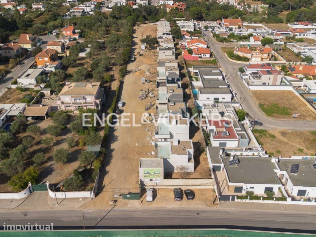 GREEN VILLAGE - CONDOMÍNIO DE MORADIAS BIOCLIMÁTICAS, AZEITÃO - Grande imagem: 5/41