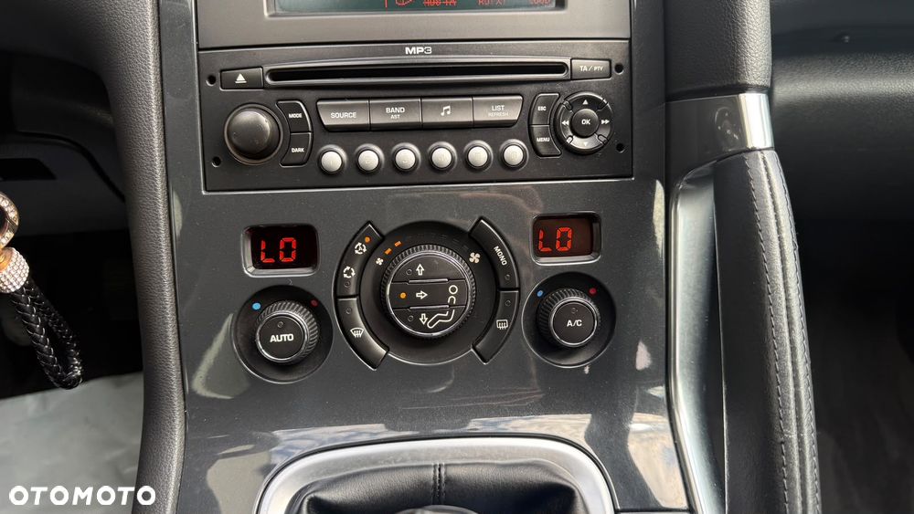 Peugeot 3008 1.6 HDi Trendy - 19