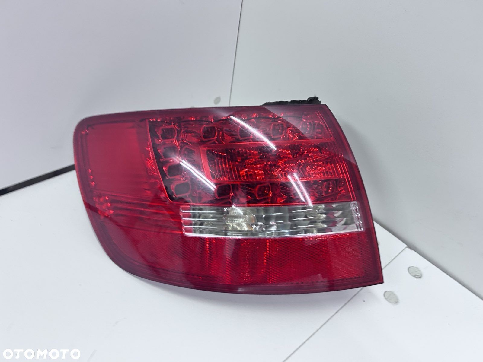Lampa led kombi lewa w błotnik Audi A6 C6 LIFT 4F9 945 095 E - 1