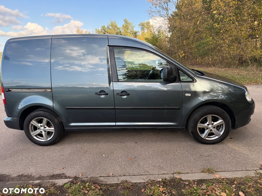 Volkswagen Caddy - 19