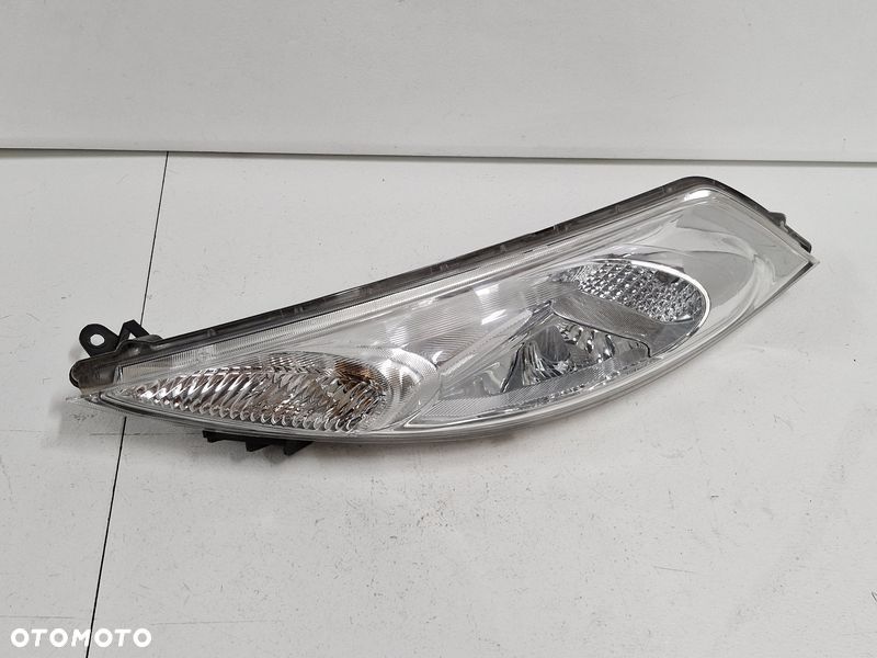 NISSAN JUKE 1 I F15 LAMPA LEWY PRZÓD LEWA PRZEDNIA GÓRNA KIERUNKOWSKAZ - 1
