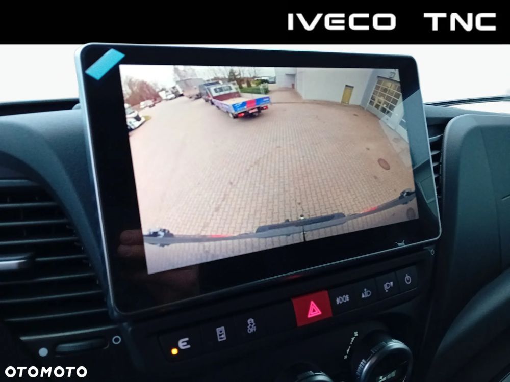 Iveco Daily L4H2 3.0 Diesel 180KM Automat Hi-Matic Brygadowy 7 osób - 13