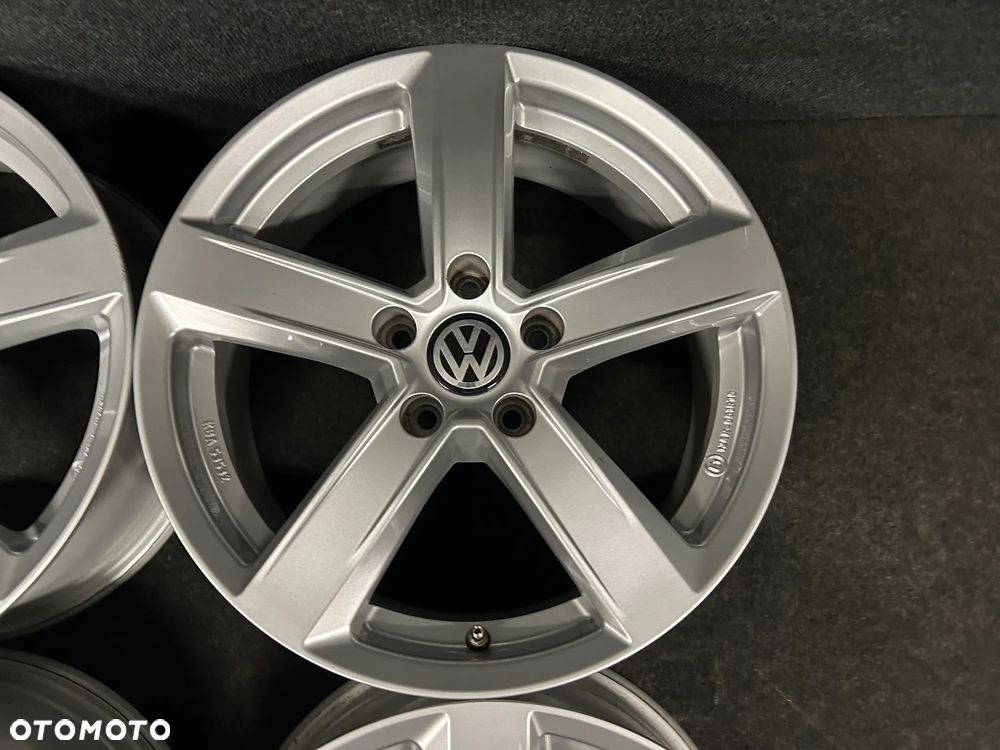Alufelgi VW golf 7, 6, 5, Touran, Caddy, Sportsvan, Skoda Octavia III, IV 17 cali 5x112 4szt. Ładne! - 9