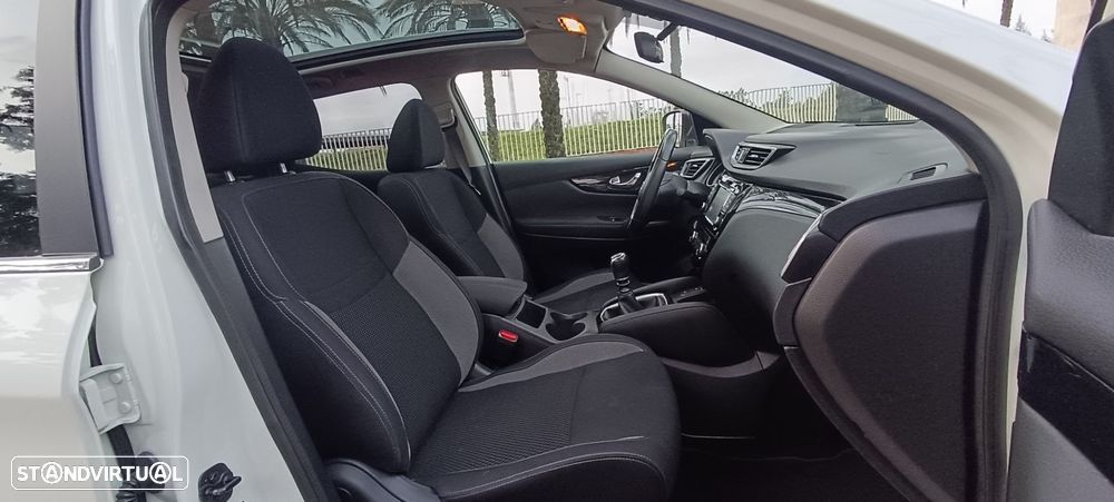 Nissan Qashqai 1.5 dCi Tekna Premium S - 15