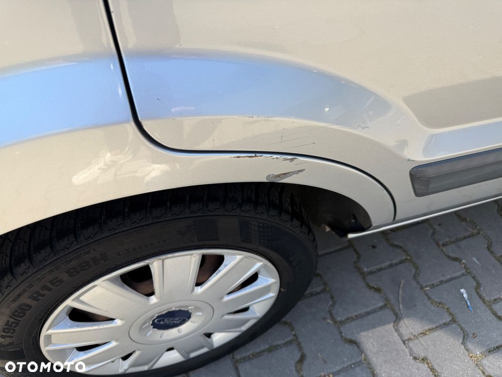 Ford Fusion 1.4 Trend - 6