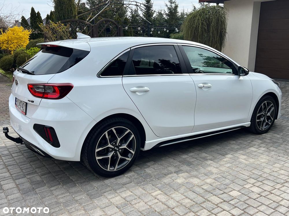 Kia Ceed 1.6 CRDi DCT GT Line - 14