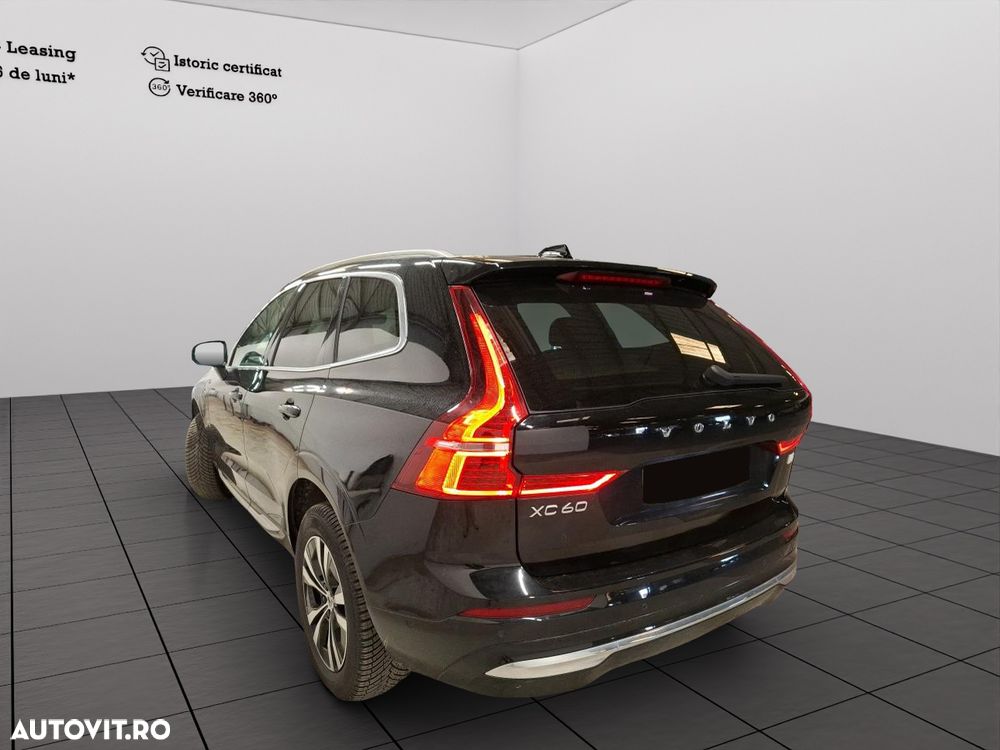 Volvo XC 60 T6 AWD Plug-in Hybrid Ultra Black Edition - 4