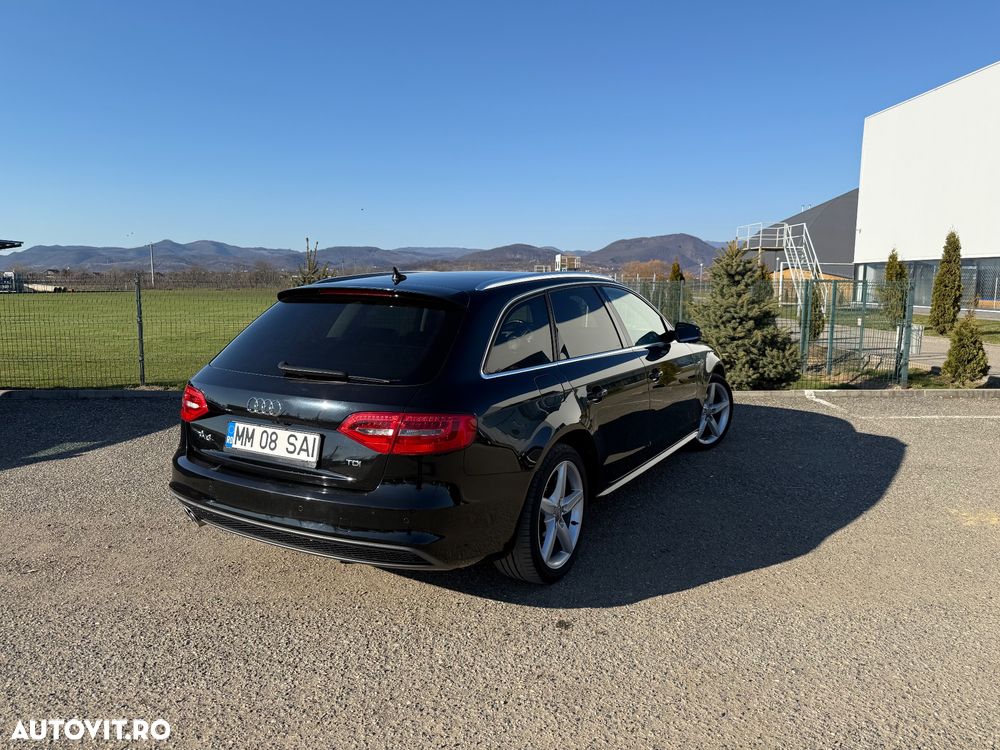 Audi A4 2.0 TDI DPF clean multitronic S line Sportpaket - 4