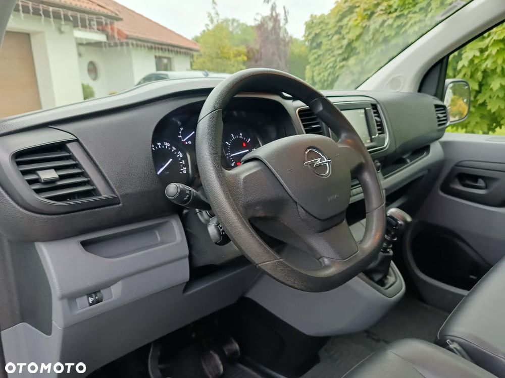 Opel VIVARO - 17