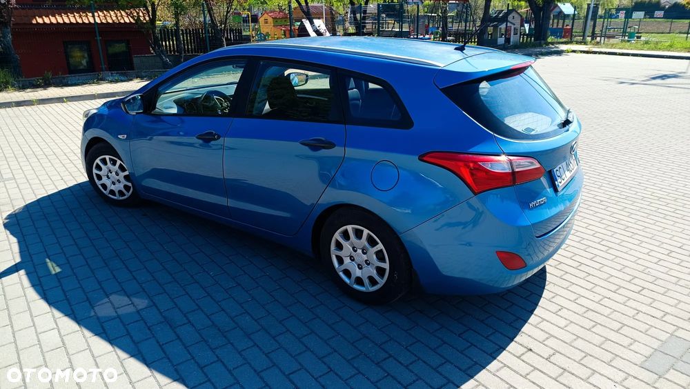 Hyundai i30 1.4 Classic - 9