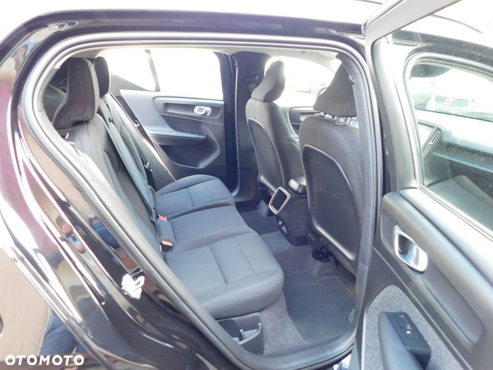 Volvo XC 40 - 8