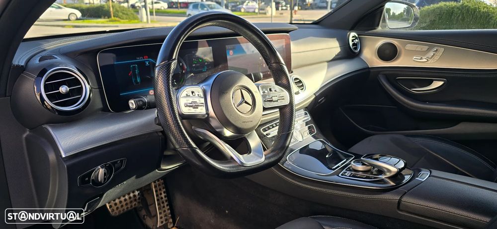 Mercedes-Benz E 300 de AMG Line - 12