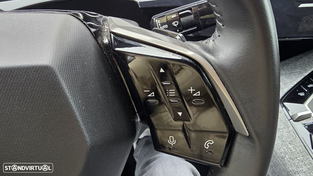 Peugeot 3008 Hybrid 145 e-DSC6 Allure - 34