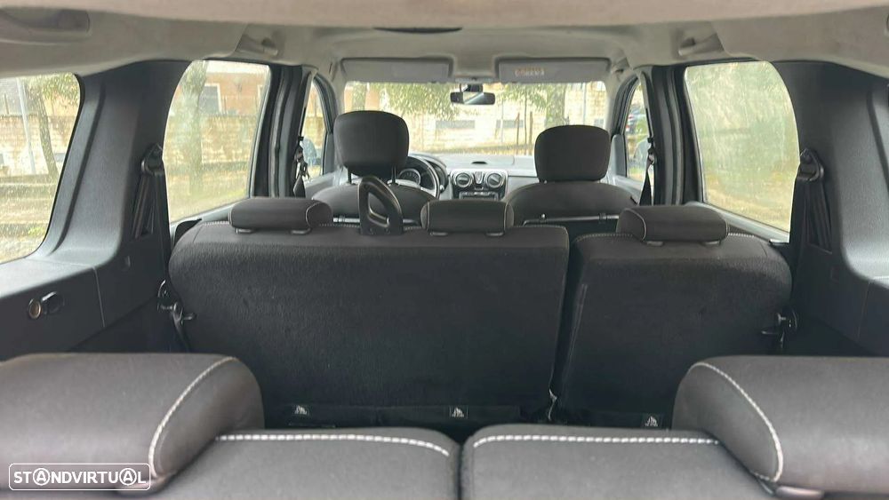 Dacia Lodgy 1.5 Blue dCi Comfort 7L - 16