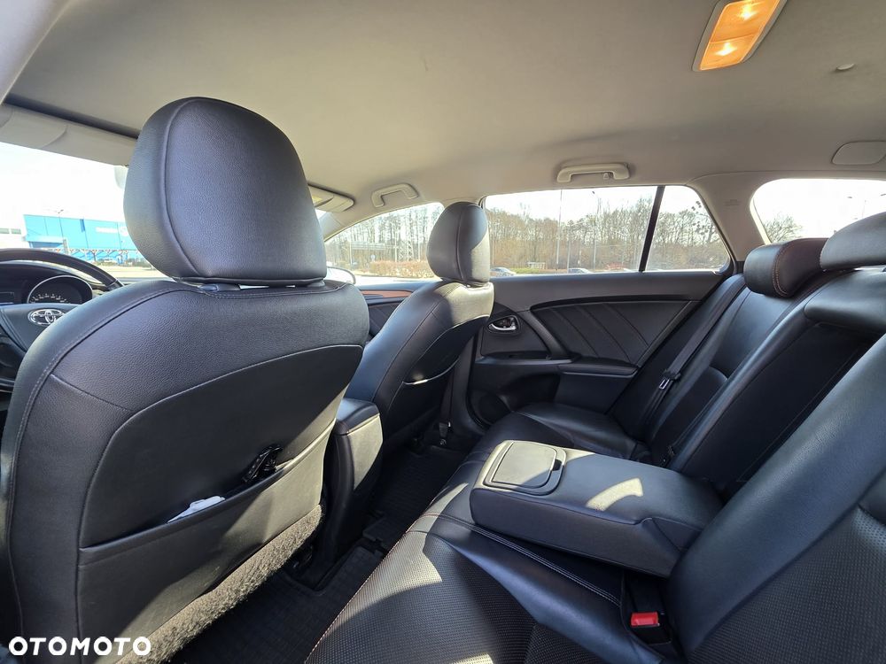 Toyota Avensis 1.8 Prestige MS - 20