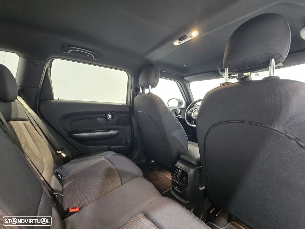 MINI Clubman Cooper Auto - 31