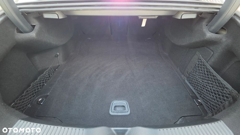 Mercedes-Benz CLS - 18