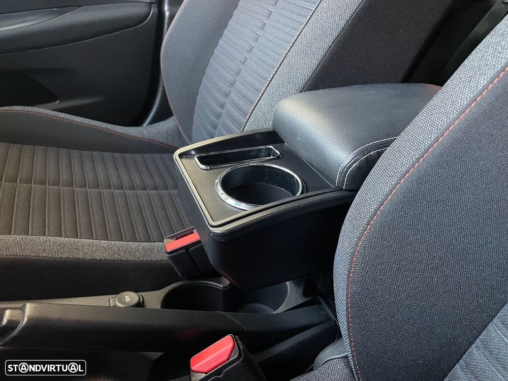 Peugeot 2008 1.5 BlueHDi Active Pack EAT8 - 29