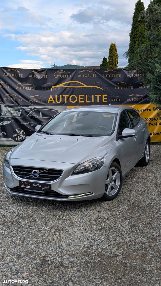 Volvo V40 D2 ECO Kinetic - 1