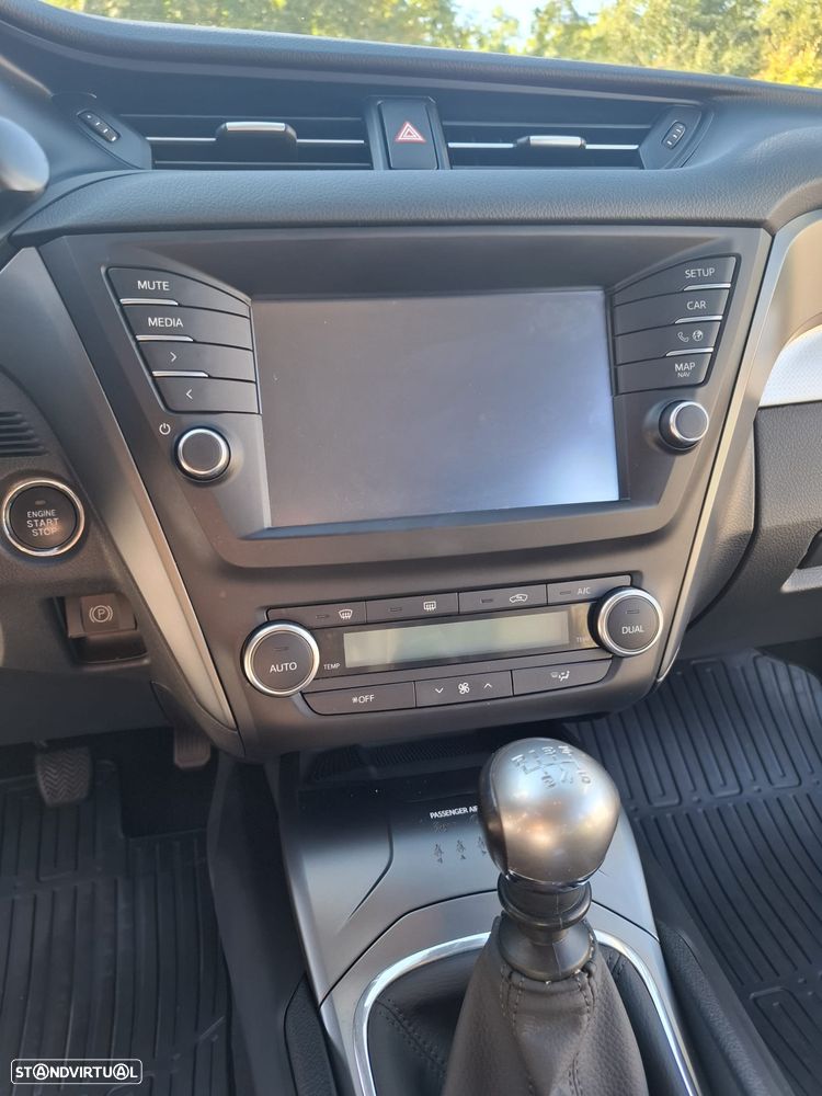 Toyota Avensis SW - 19