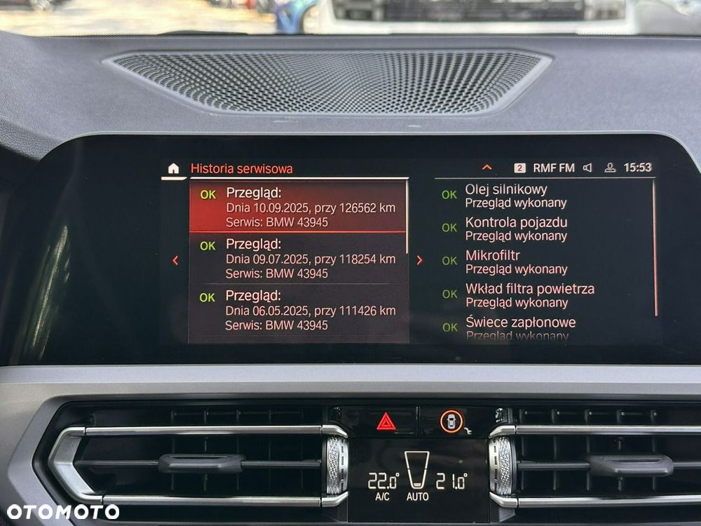 BMW Seria 3 318i Sport Line - 32