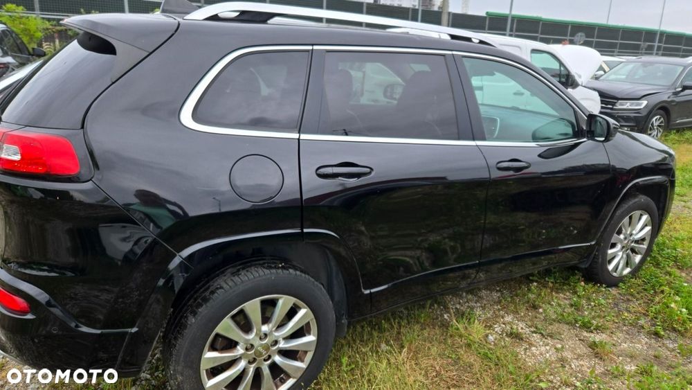 Jeep Cherokee - 6