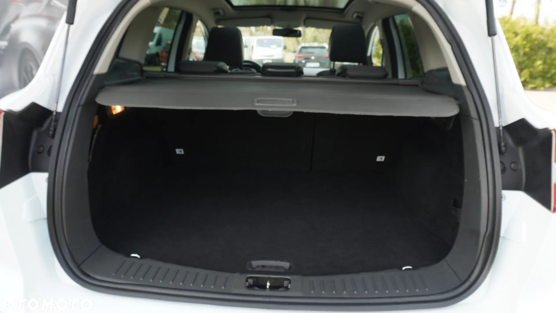 Ford Kuga 2.0 TDCi 4WD Titanium - 26