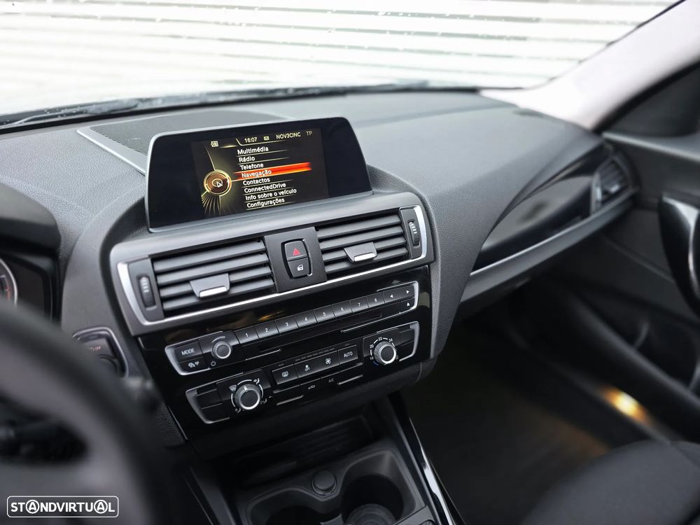 BMW 116 d Line Sport - 18