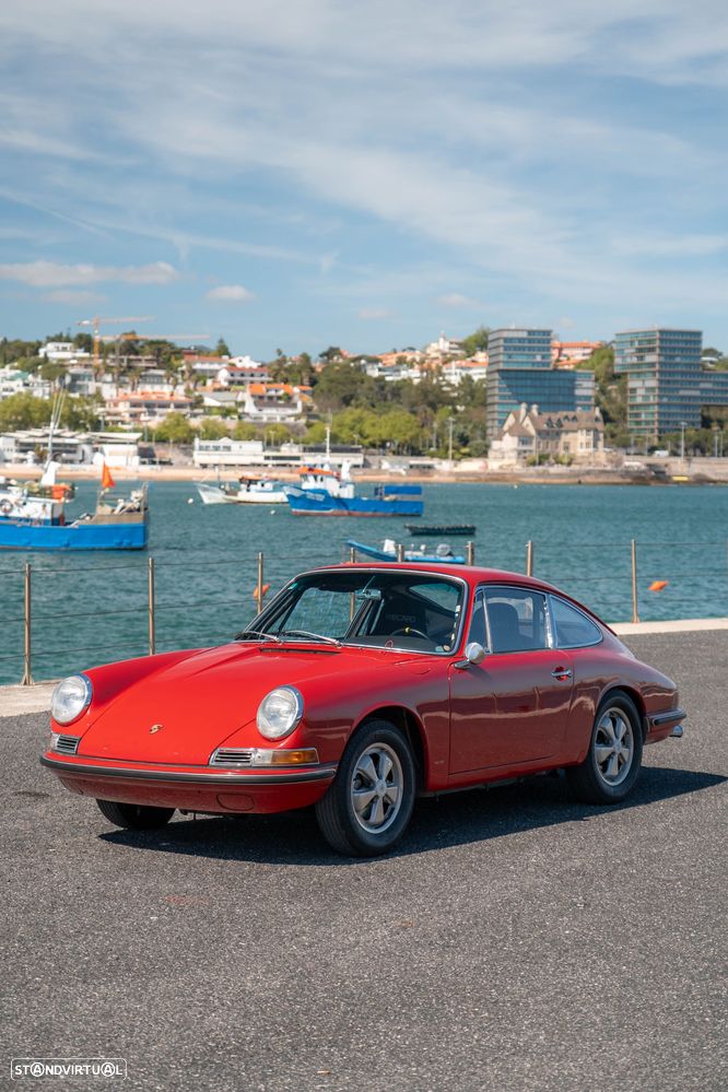 Porsche 911 Série F - 5