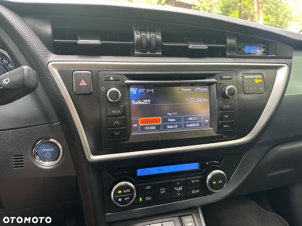 Toyota Auris 1.8 HSD Luna - 13