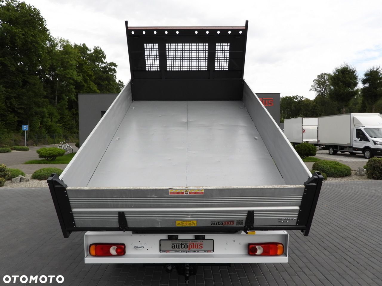 Renault MASTER WYWROTKA PODWÓJNA KABINA DOKA 7 MIEJSC  110KM - 12
