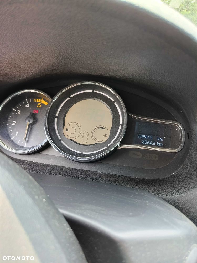 Renault Megane - 8
