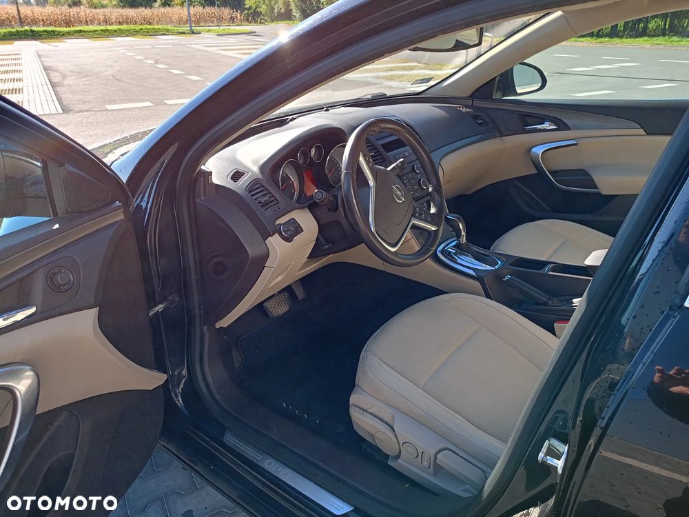 Opel Insignia 2.0 CDTI Cosmo - 13