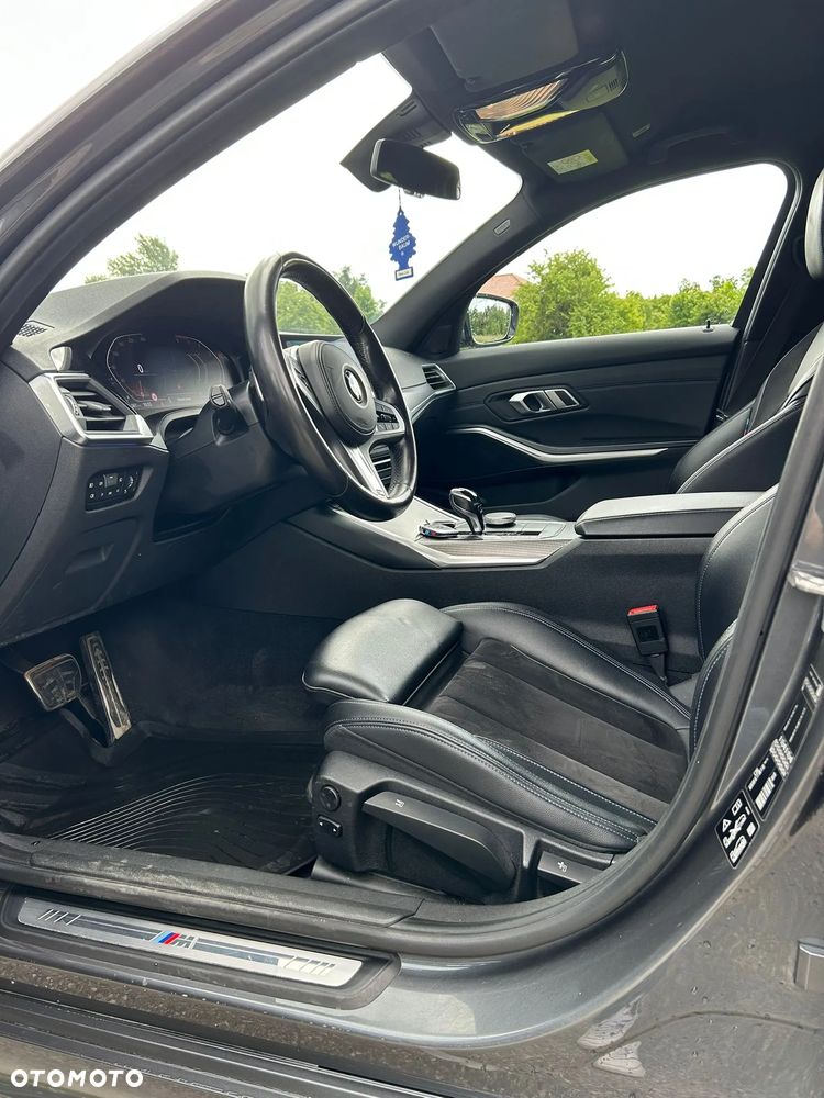 BMW Seria 3 320d xDrive M Sport sport - 16