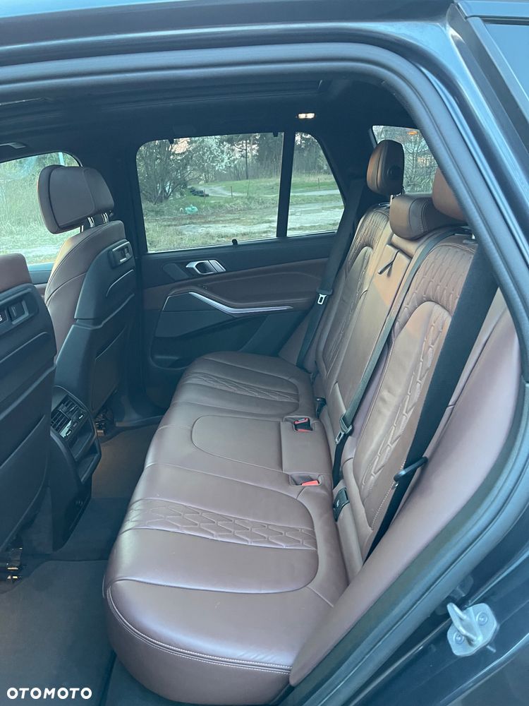 BMW X5 xDrive45e - 23
