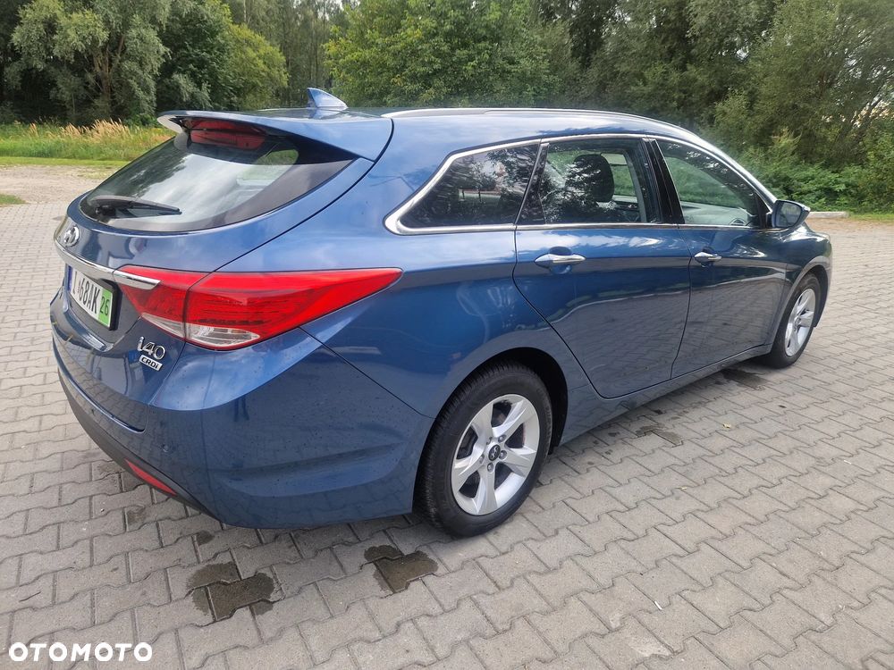Hyundai i40 Kombi 1.7 CRDi DCT Premium - 9