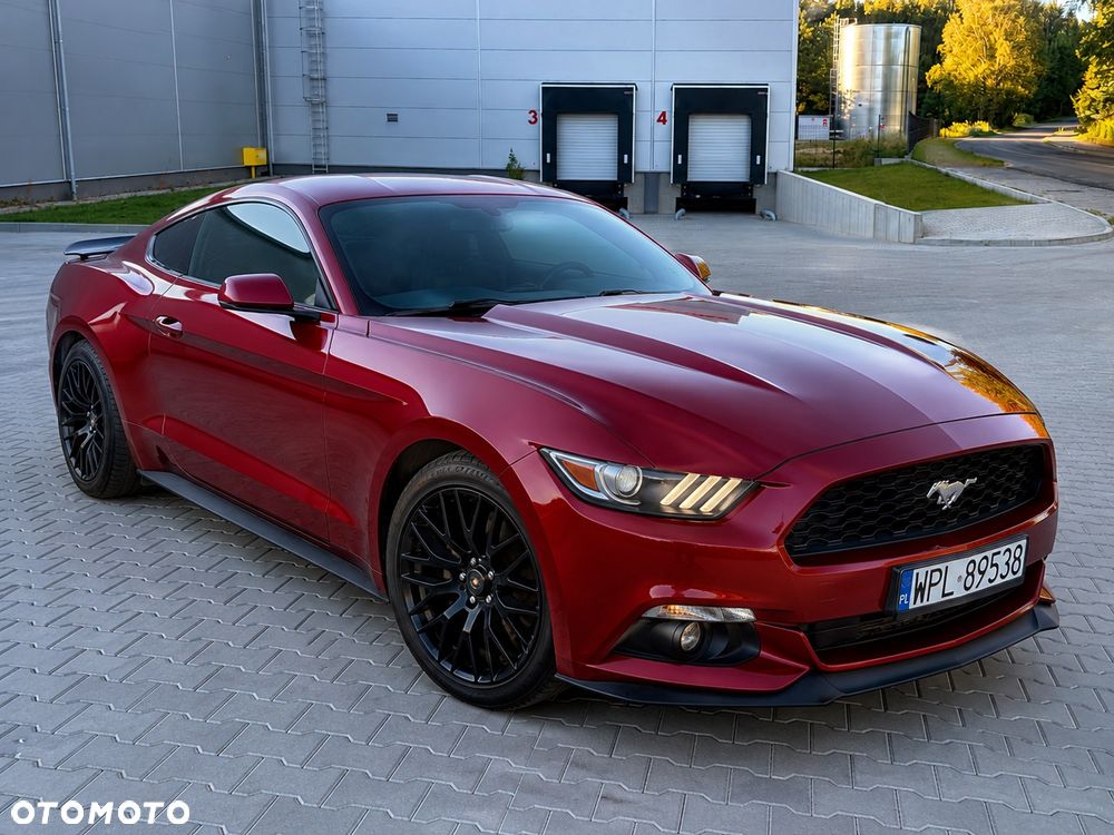 Ford Mustang - 22