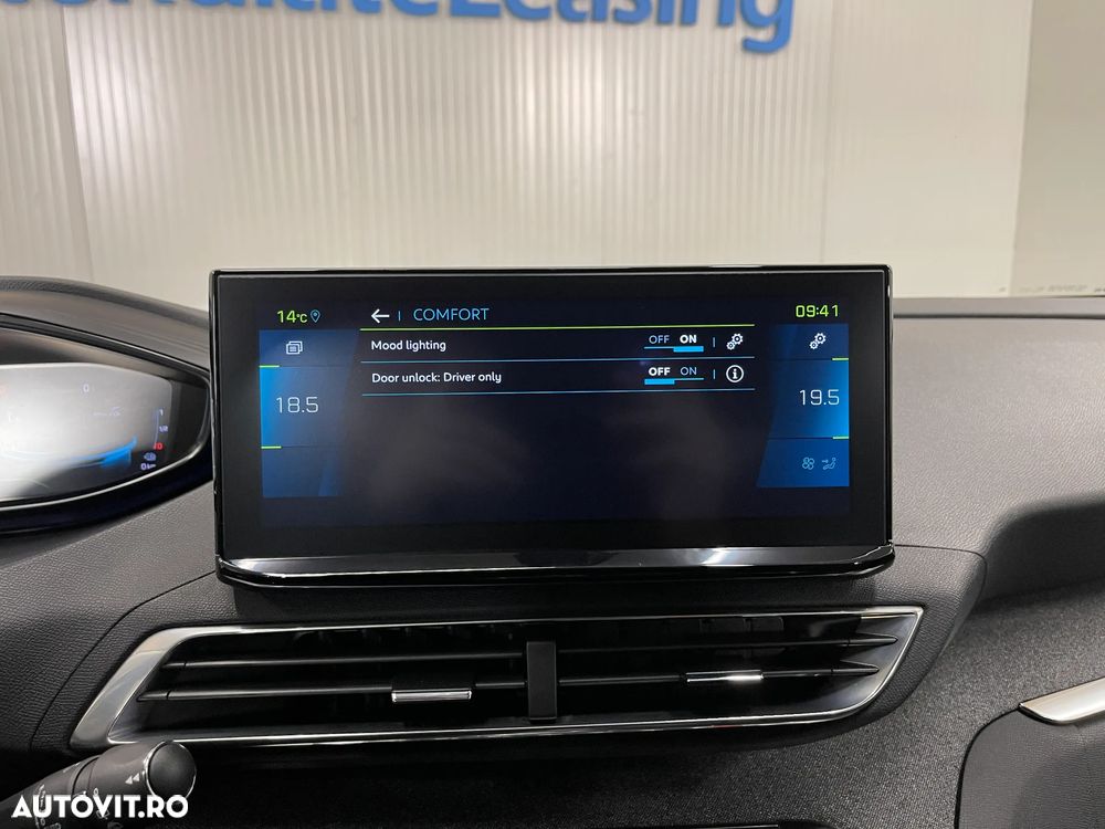 Peugeot 3008 Plug-In Hybrid 225 e-EAT8 Allure Pack - 17