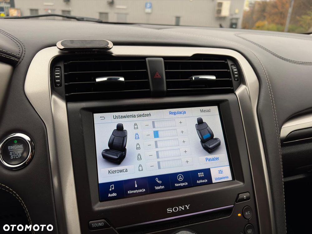 Ford Mondeo 2.0 Hybrid Vignale - 32