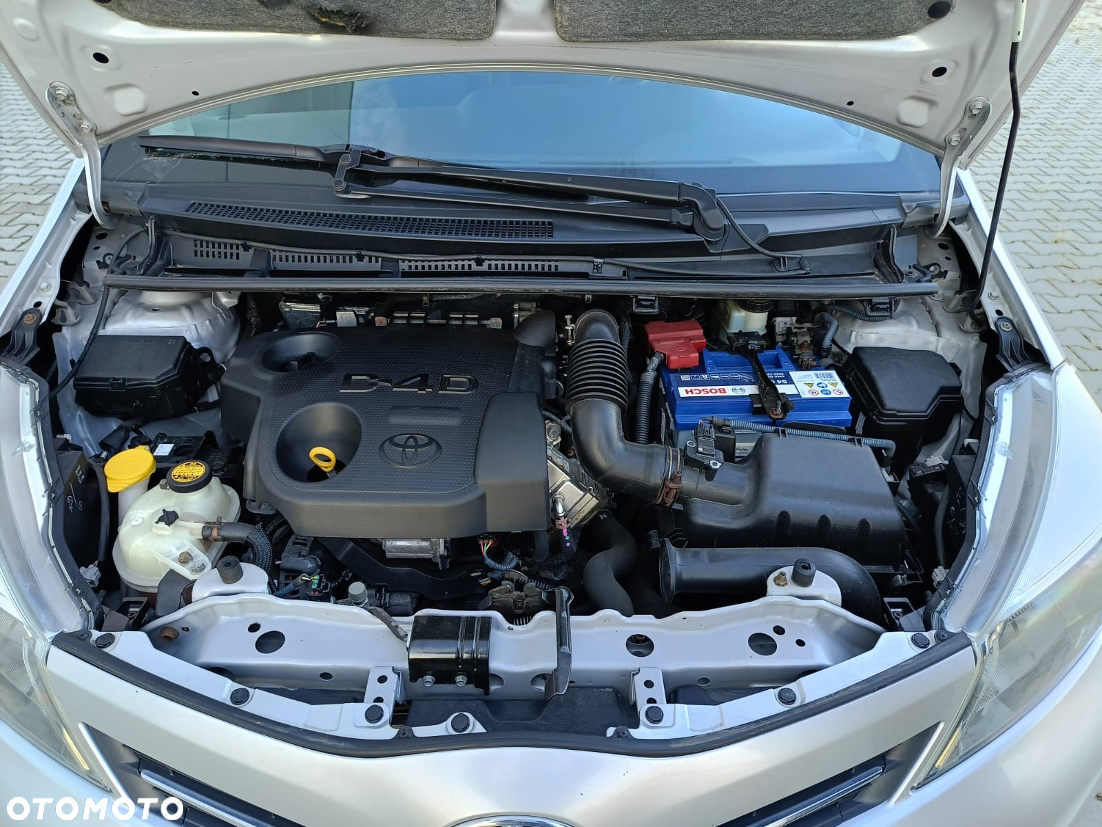 Toyota Yaris 1.4 D-4D Active - 10